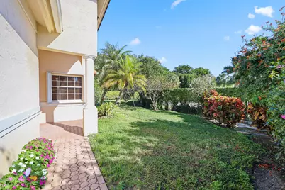 5125 Columbo Court, Delray Beach, FL 33484 - Photo 6