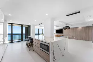 5380 N Ocean Dr, Singer Island, FL 33404 - Photo 8