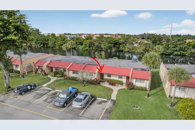 135 Lake Anne Drive, West Palm Beach, FL 33411 - Photo 32
