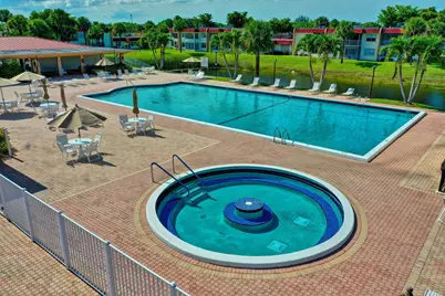 135 Lake Anne Drive, West Palm Beach, FL 33411 - Photo 44