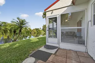 135 Lake Anne Dr, West Palm Beach, FL 33411 - Photo 28