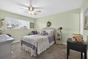 135 Lake Anne Dr, West Palm Beach, FL 33411 - Photo 14