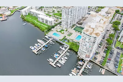 18051 Biscayne Boulevard #1504, Aventura, FL 33160 - Photo 38