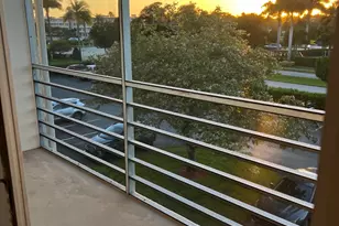 37 Preston A, Boca Raton, FL 33434 - Photo 12