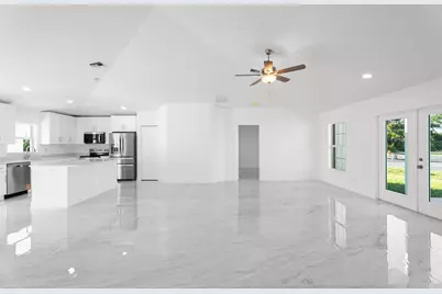 884 SW Thrift Avenue, Port Saint Lucie, FL 34953 - Photo 4