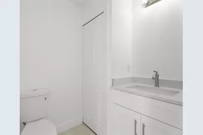 884 SW Thrift Avenue, Port Saint Lucie, FL 34953 - Photo 18