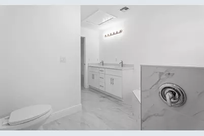 884 SW Thrift Avenue, Port Saint Lucie, FL 34953 - Photo 14