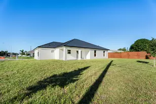 884 SW Thrift Ave, Port Saint Lucie, FL 34953 - Photo 26