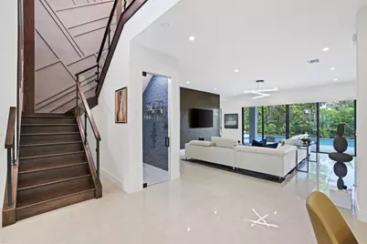 17052 Rainbow Falls Trail, Boca Raton, FL 33496 - Photo 10