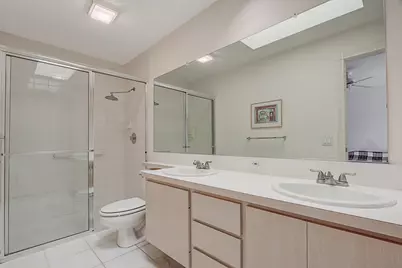 9503 Chapman Oak Court, Palm Beach Gardens, FL 33410 - Photo 14