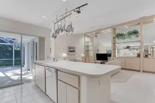 9503 Chapman Oak Ct, Palm Beach Gardens, FL 33410 - Photo 12