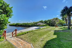 1100 Scotia Dr, Hypoluxo, FL 33462 - Photo 32