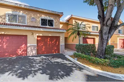 1100 Scotia Drive #104, Hypoluxo, FL 33462 - Photo 2