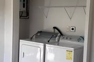 151 SE Castana Ct, Port Saint Lucie, FL 34983 - Photo 6