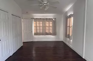 151 SE Castana Ct, Port Saint Lucie, FL 34983 - Photo 8