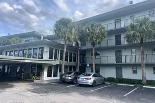 9440 SW 8th St, Boca Raton, FL 33428 - Photo 1