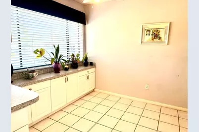25 Pelican Pointe Drive #201, Delray Beach, FL 33483 - Photo 4