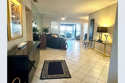 25 Pelican Pointe Drive #201, Delray Beach, FL 33483 - Photo 24