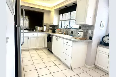 25 Pelican Pointe Drive #201, Delray Beach, FL 33483 - Photo 2