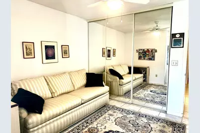 25 Pelican Pointe Drive #201, Delray Beach, FL 33483 - Photo 14