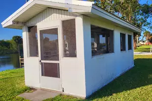 1339 Old Lakeport Rd NW, Moore Haven, FL 33471 - Photo 34