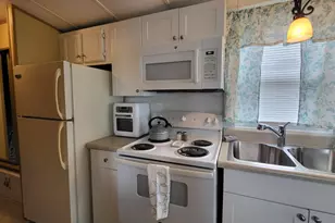 1339 Old Lakeport Rd NW, Moore Haven, FL 33471 - Photo 14