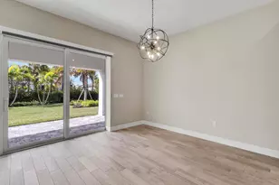 10901 Stellar Cir, Palm Beach Gardens, FL 33412 - Photo 12