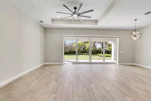 10901 Stellar Cir, Palm Beach Gardens, FL 33412 - Photo 14
