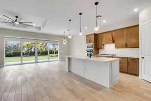 10901 Stellar Cir, Palm Beach Gardens, FL 33412 - Photo 8