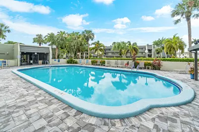 6858 Fountains Circle, Lake Worth, FL 33467 - Photo 46