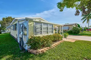 8217 SE Swan Ave, Hobe Sound, FL 33455 - Photo 36