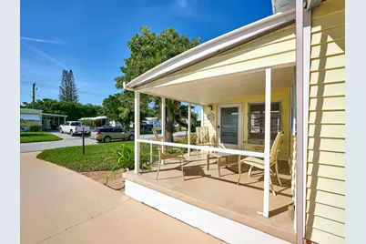 8217 SE Swan Avenue, Hobe Sound, FL 33455 - Photo 32