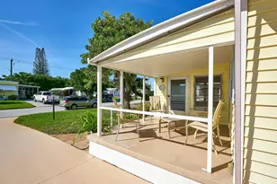 8217 SE Swan Ave, Hobe Sound, FL 33455 - Photo 32