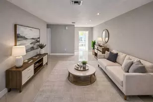 4135 Eastridge Cir, Deerfield Beach, FL 33064 - Photo 2