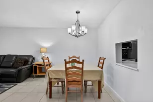 2615 NE 1st Ct, Boynton Beach, FL 33435 - Photo 8
