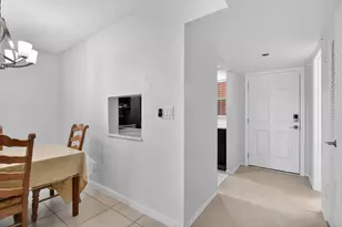 2615 NE 1st Ct, Boynton Beach, FL 33435 - Photo 6