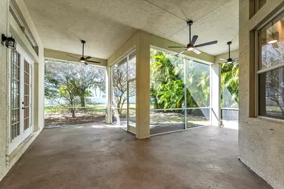 211 NW Pleasant Grove Way, Port Saint Lucie, FL 34986 - Photo 32