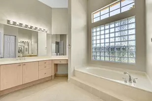 211 NW Pleasant Grove Way, Port Saint Lucie, FL 34986 - Photo 18