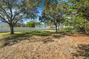 211 NW Pleasant Grove Way, Port Saint Lucie, FL 34986 - Photo 36