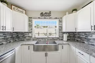 1972 SE Esterbrook St, Port Saint Lucie, FL 34983 - Photo 8