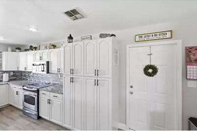 1972 SE Esterbrook Street, Port Saint Lucie, FL 34983 - Photo 10