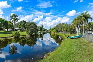 208 Las Palmas St, Royal Palm Beach, FL 33411 - Photo 48