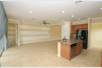 11881 SW Crestwood Circle, Port Saint Lucie, FL 34987 - Photo 22