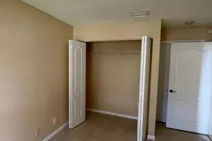 114 Canterbury Pl, Royal Palm Beach, FL 33414 - Photo 18