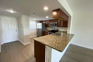 1604 Palm Beach Trace Dr, Royal Palm Beach, FL 33411 - Photo 4