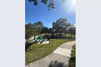 610 6th Court, Palm Beach Gardens, FL 33410 - Photo 24