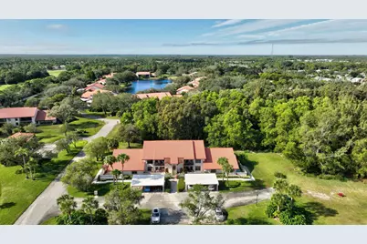 3401 SE Martinique Trace #102, Stuart, FL 34997 - Photo 8