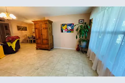 910 South Drive #B, Delray Beach, FL 33445 - Photo 4