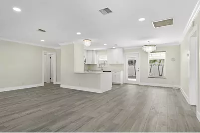 912 SE 8th Court, Deerfield Beach, FL 33441 - Photo 4