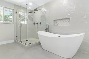 912 SE 8th Ct, Deerfield Beach, FL 33441 - Photo 22